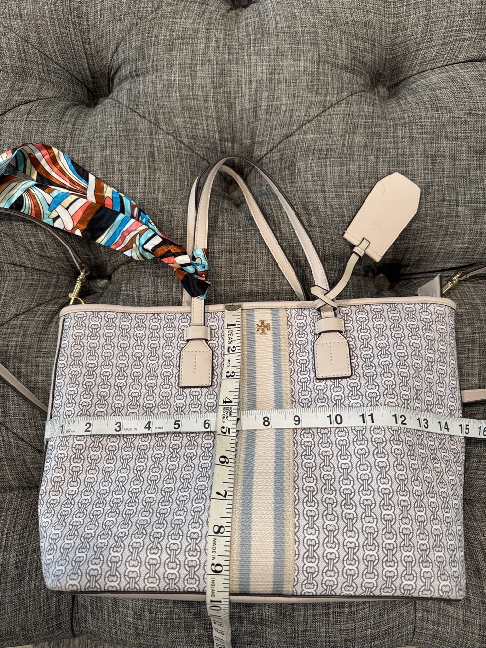 Tory Burch Bag Gemini Link Light Gray and Cream Satchel Tote - Picture 14 of 17